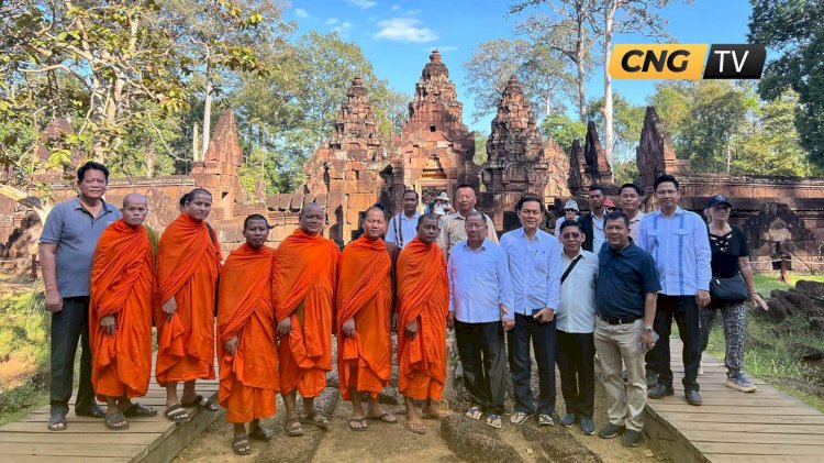 គណៈប្រតិភូព្រះមន្ត្រីសង្ឃខ្មែរក្រោម និមន្តបន្តទស្សនកិច្ចទស្សនាប្រាសាទបន្ទាយស្រី និងប្រាសាទភ្នំបាក់ខែង ខេត្តសៀមរាប